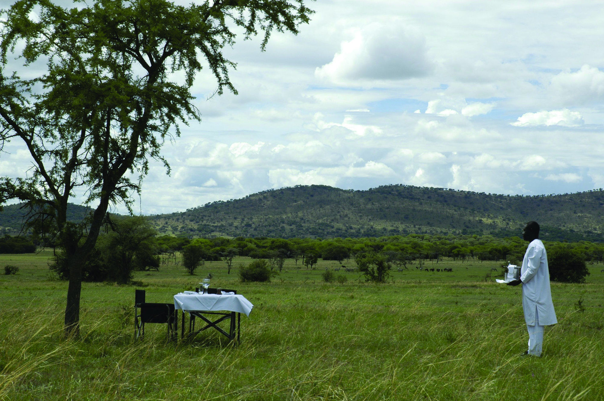 Robanda Kirawira Serena Camp מסעדה תמונה